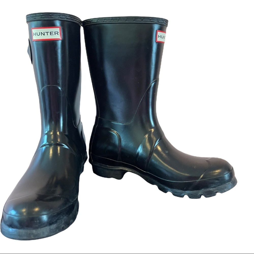 Hunter Original Gloss Rain Boot Mid Calf In Black